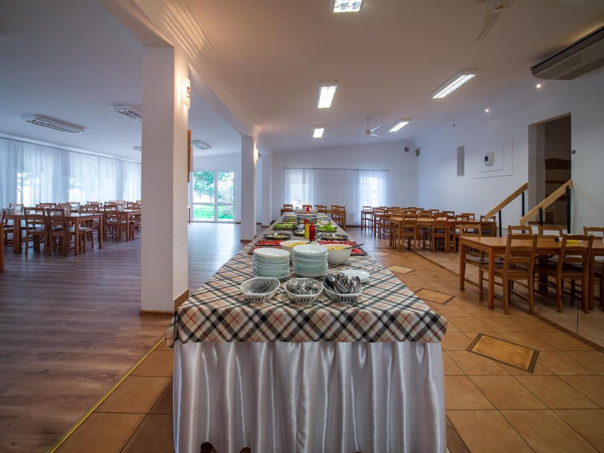 Bed & Breakfast Ośrodek Beata / Fiord *