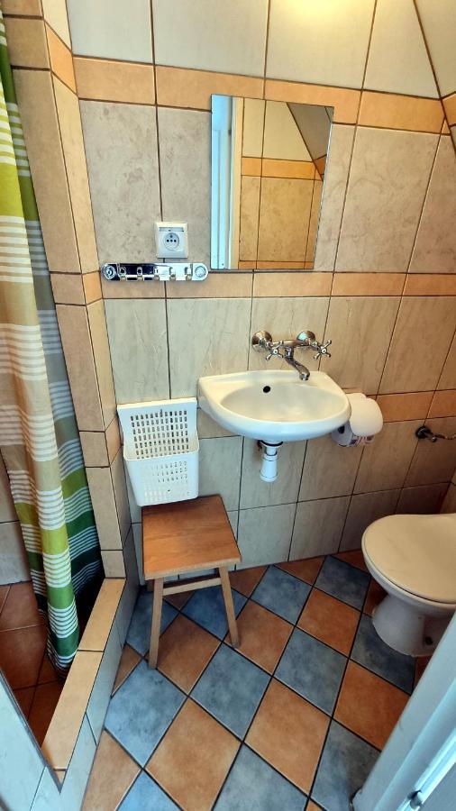 Bed & Breakfast Ośrodek Beata / Fiord *