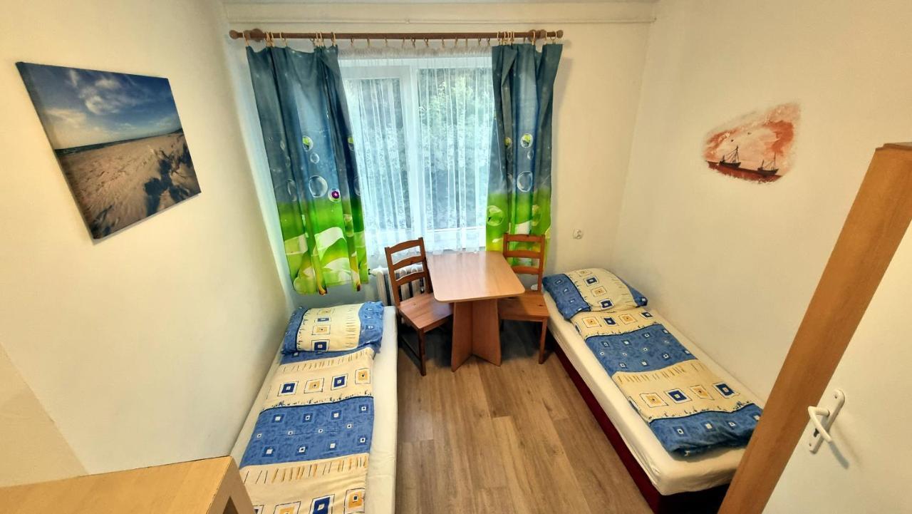 Ośrodek Beata / Fiord Bed & Breakfast *